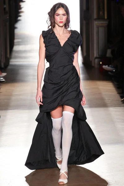Look 9